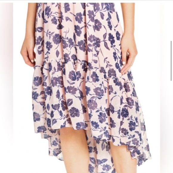 Eliza j - Picture 3 of 5